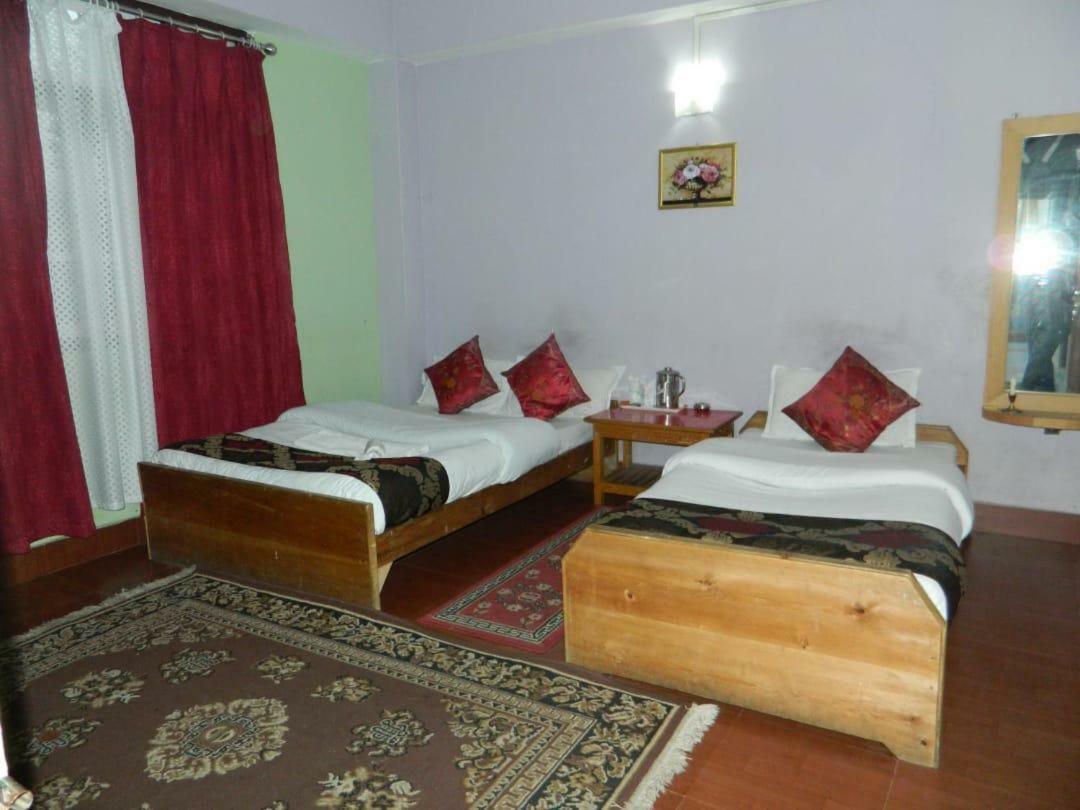 Golden Fish Hotel, Lachung Esterno foto